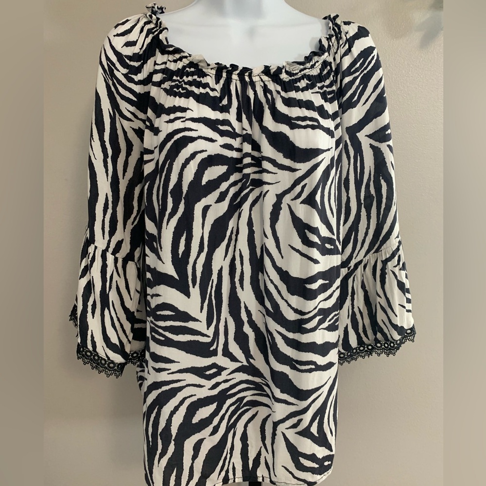 Cato Est 1946 Zebra Print Women's Top